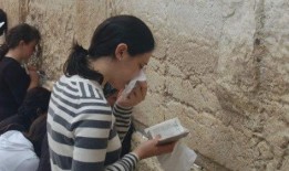 娛樂(lè)吃瓜君頂流,頂流明星背后的故事與真相