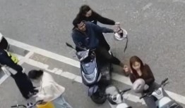 戴頭盔的人爆料視頻大全,揭秘戴頭盔人士爆料視頻大全